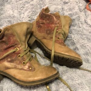 COPY - Roxy mountain